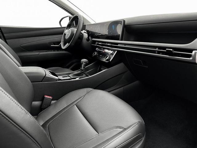 Photo of 2025 Red Hyundai TUCSON