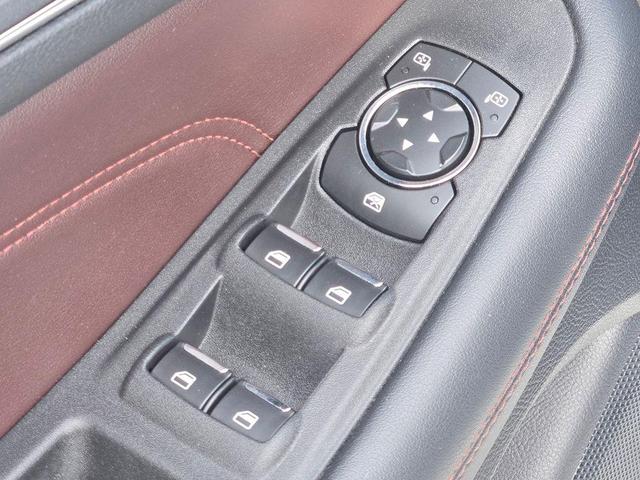 Photo of 2020 White Ford Edge