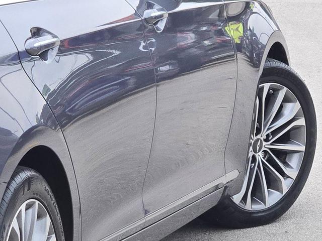 Photo of 2015 Empire State Gray Hyundai Genesis