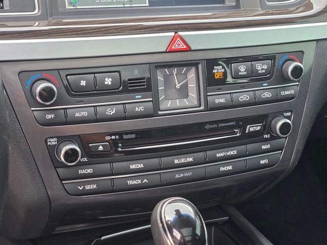 Photo of 2015 Empire State Gray Hyundai Genesis