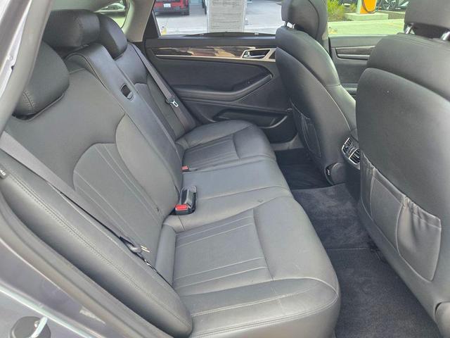 Photo of 2015 Empire State Gray Hyundai Genesis