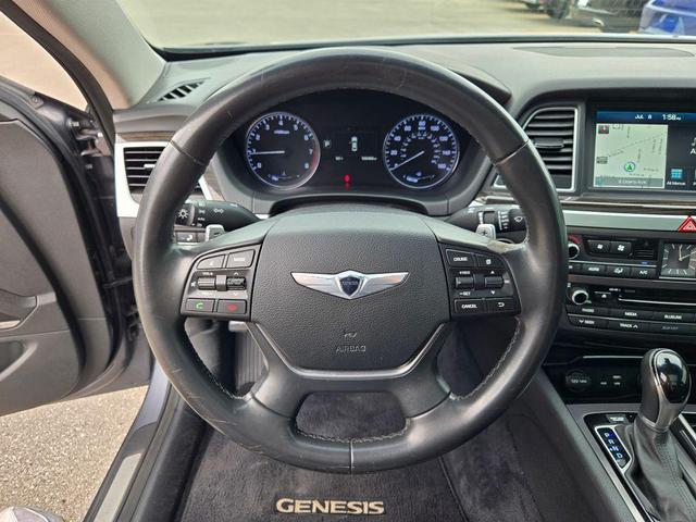 Photo of 2015 Empire State Gray Hyundai Genesis