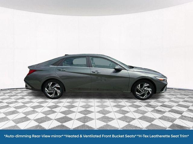 Photo of 2025 Gray Pearl Hyundai ELANTRA HEV