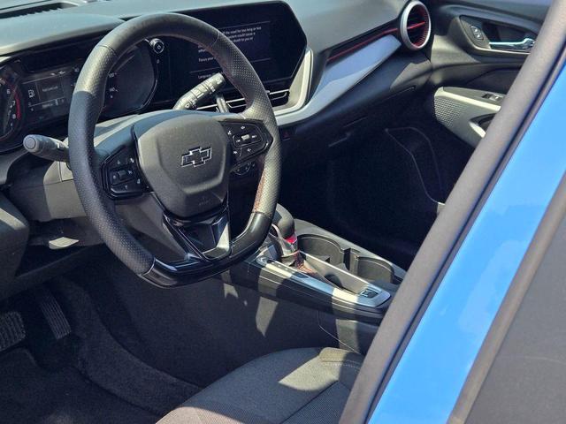 Photo of 2024 Fountain Blue Chevrolet Trax