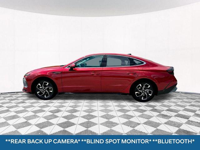 Photo of 2024 Red Hyundai SONATA
