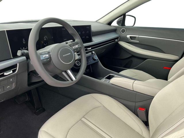 Photo of 2024 Red Hyundai SONATA