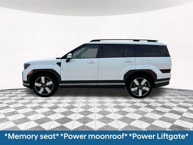 Photo of 2025 White Hyundai SANTA FE
