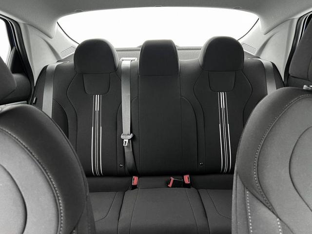 Photo of 2025 Metal Hyundai ELANTRA HEV