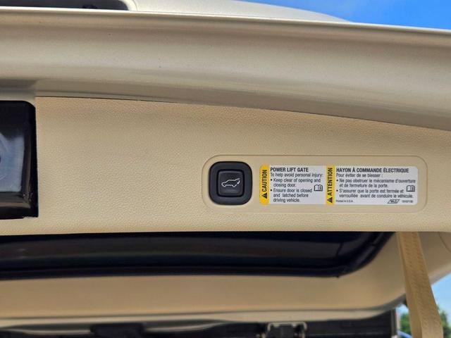 Photo of 2007 Gold Mist Cadillac Escalade