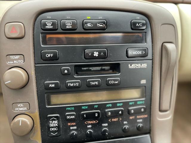 Photo of 1995 Gold Lexus SC 400