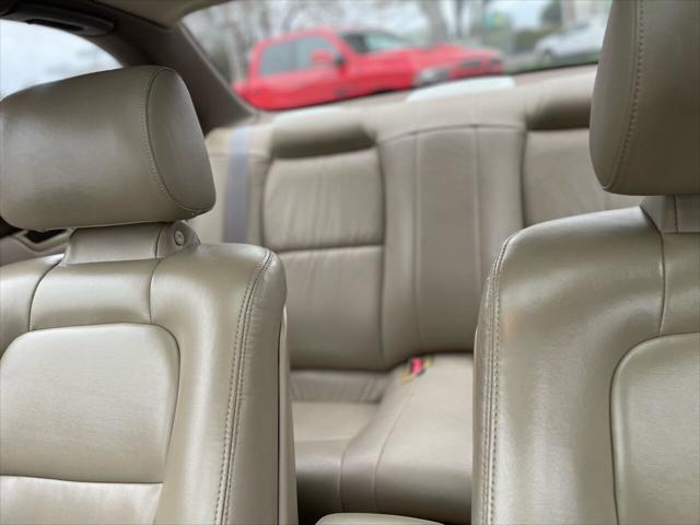 Photo of 1995 Gold Lexus SC 400