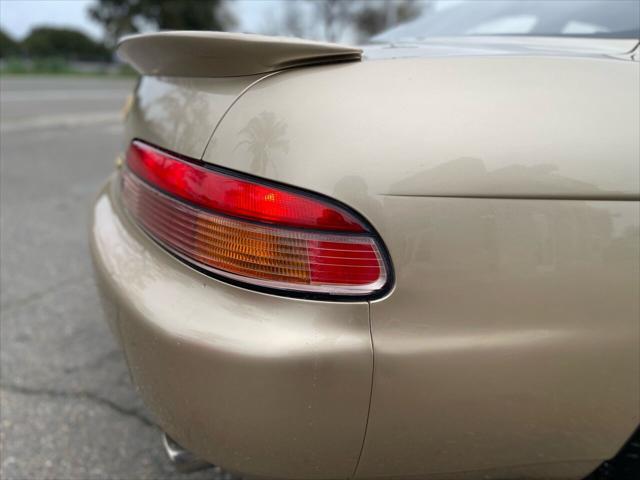 Photo of 1995 Gold Lexus SC 400