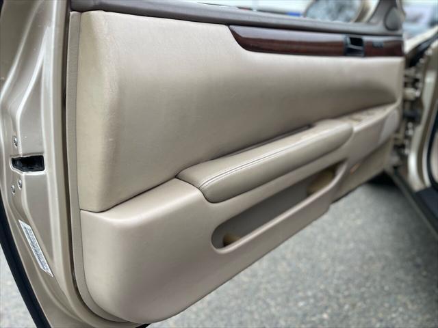Photo of 1995 Gold Lexus SC 400
