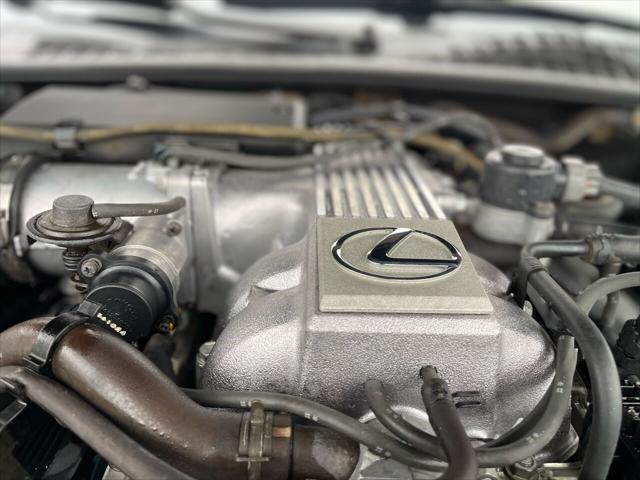 Photo of 1995 Gold Lexus SC 400