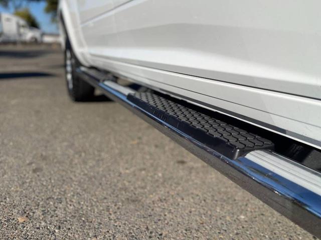 Photo of 2012 Bright White Clearcoat RAM 2500