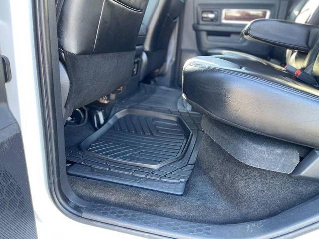 Photo of 2012 Bright White Clearcoat RAM 2500