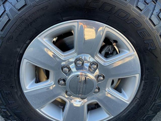 Photo of 2012 Bright White Clearcoat RAM 2500