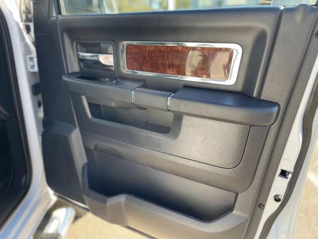 Photo of 2012 Bright White Clearcoat RAM 2500