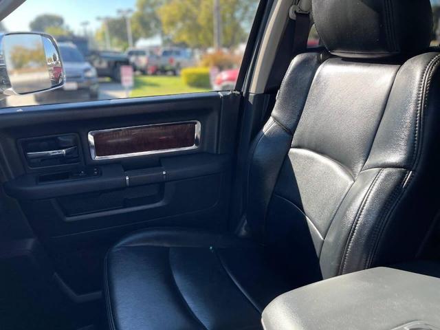 Photo of 2012 Bright White Clearcoat RAM 2500
