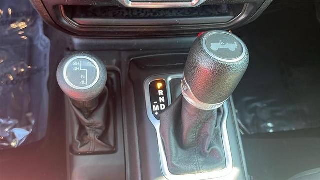 Photo of 2021 Black Clearcoat Jeep Wrangler