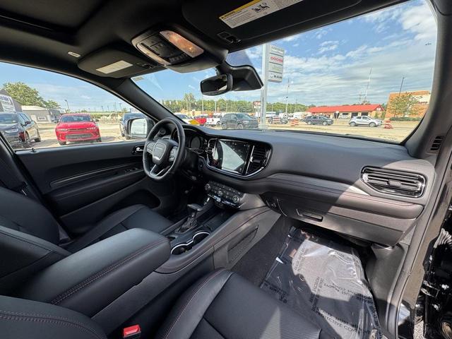 Photo of 2026 DB Black Crystal Clearcoat Dodge Durango
