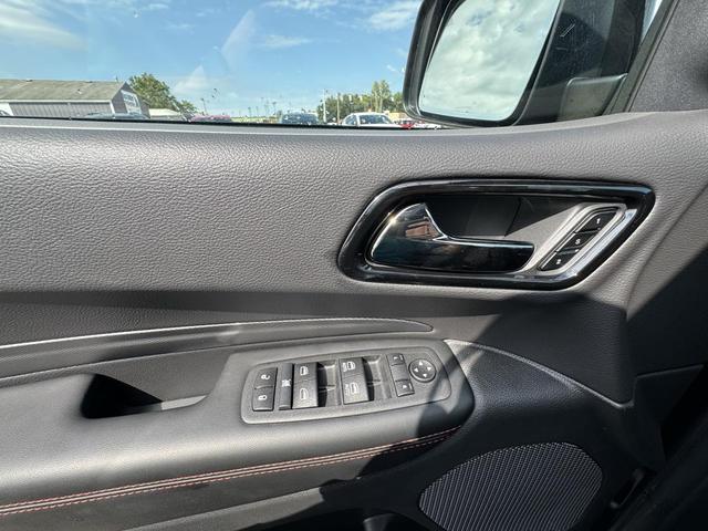 Photo of 2026 DB Black Crystal Clearcoat Dodge Durango