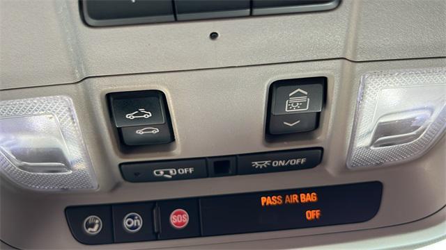 Photo of 2018 Mosaic Black Metallic Chevrolet Equinox
