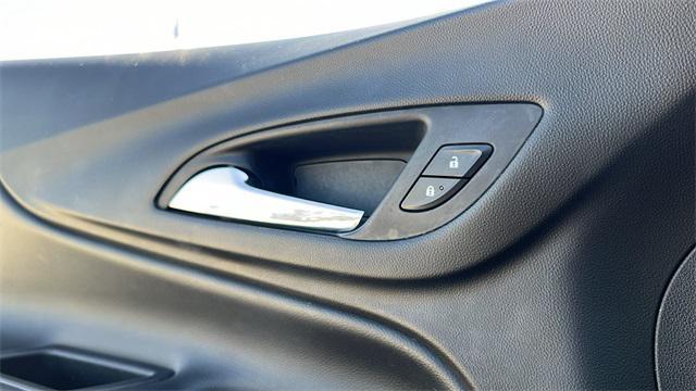 Photo of 2018 Mosaic Black Metallic Chevrolet Equinox
