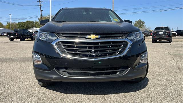 Photo of 2018 Mosaic Black Metallic Chevrolet Equinox