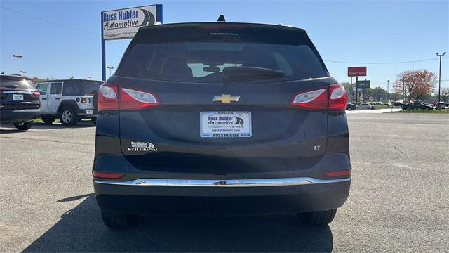 Photo of 2018 Mosaic Black Metallic Chevrolet Equinox