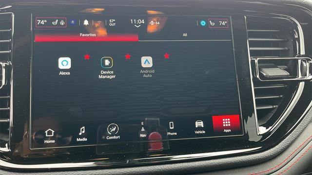 Photo of 2025 Octane Red Pearlcoat Dodge Durango