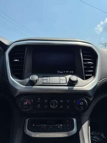 Photo of 2023 Summit White GMC Acadia