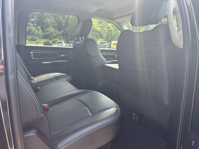 Photo of 2016 Brilliant Black Crystal Pearlcoat RAM 1500