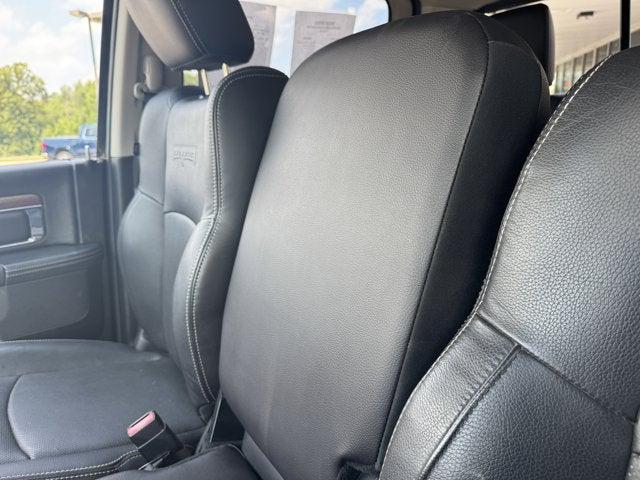 Photo of 2016 Brilliant Black Crystal Pearlcoat RAM 1500