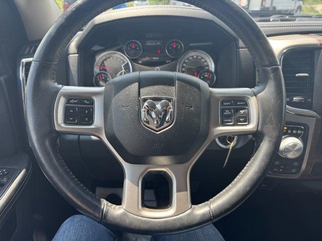 Photo of 2016 Brilliant Black Crystal Pearlcoat RAM 1500