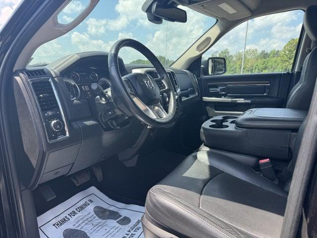 Photo of 2016 Brilliant Black Crystal Pearlcoat RAM 1500