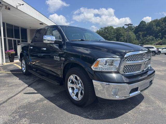 Photo of 2016 Brilliant Black Crystal Pearlcoat RAM 1500