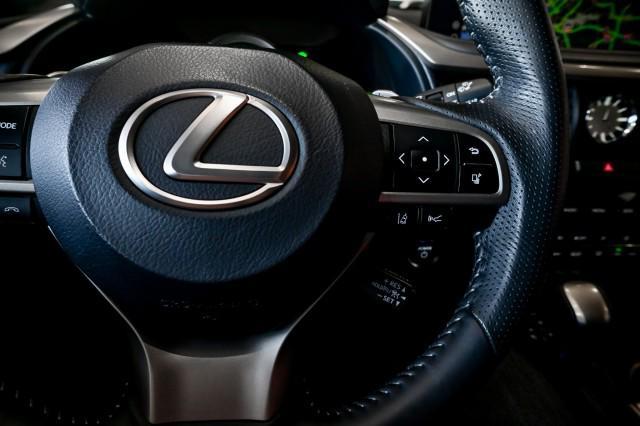Photo of 2020 Ultra White Lexus RX 450h