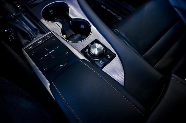 Photo of 2020 Ultra White Lexus RX 450h
