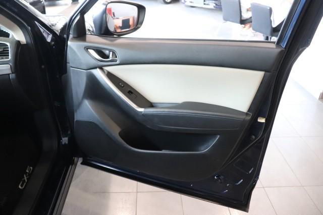 Photo of 2016 Jet Black Mica Mazda CX-5