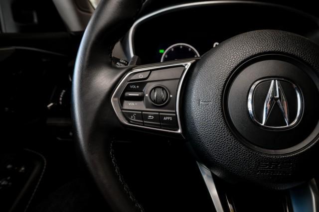Photo of 2023 Platinum White Pearl Acura MDX