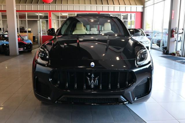 Photo of 2023 Nero Tempesta Metallic Maserati Grecale