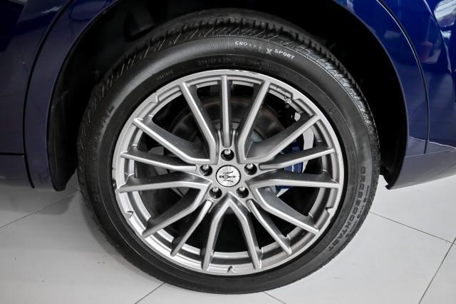 Photo of 2021 Blu Passione Metallic Maserati Levante