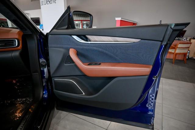 Photo of 2021 Blu Passione Metallic Maserati Levante