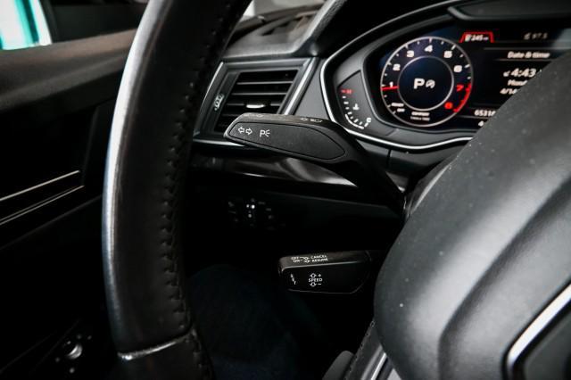 Photo of 2019 Black Audi Q5
