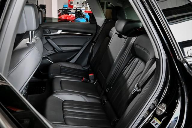 Photo of 2019 Black Audi Q5