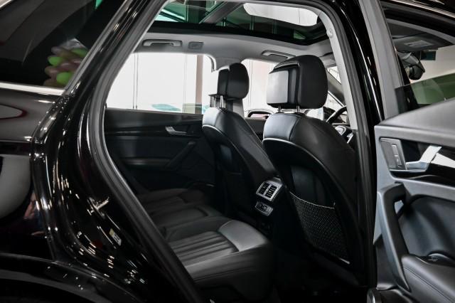 Photo of 2019 Black Audi Q5