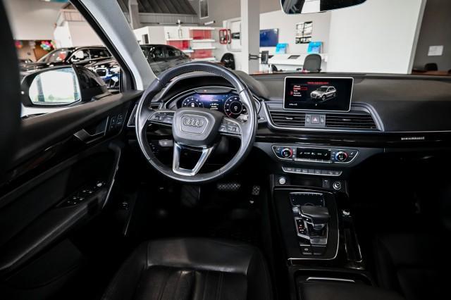 Photo of 2019 Black Audi Q5