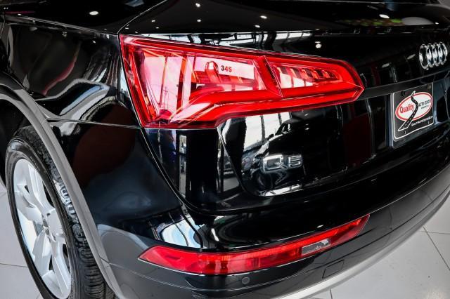 Photo of 2019 Black Audi Q5