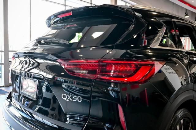 Photo of 2022 Black Obsidian INFINITI QX50